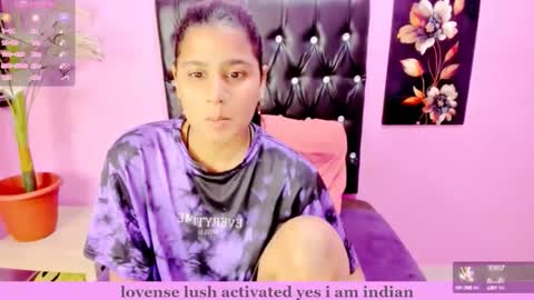 Snapshot of indianflame chatting on September 2025 06:13:01 AM PARADISEQUEEN online show from September 2025 06:13:01 AM