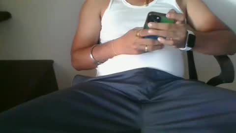 Indian lover online show from February 2025 10:18:02 AM