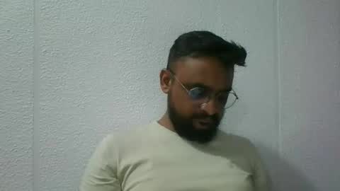 Indian lover online show from September 2025 04:45:02 AM