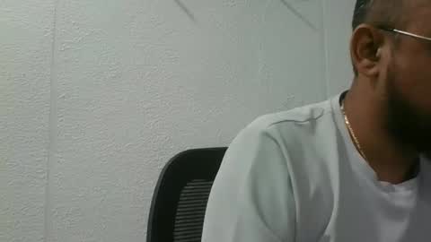 Indian lover online show from September 2025 05:42:01 AM