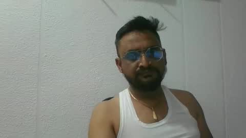 Indian lover online show from November 2025 09:58:01 AM