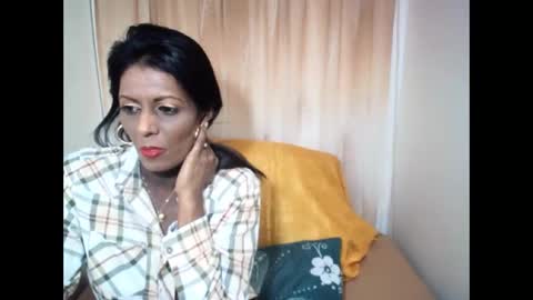 Snapshot of indianpeaches chatting on October 2025 05:52:01 AM indianpeaches online show from October 2025 05:52:01 AM