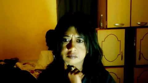 indianpleasures21 online show from March 2026 06:47:01 PM