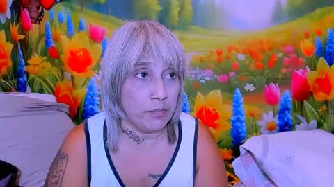 indianroxy27 online show from June 2026 04:09:02 PM