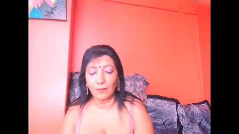 indiansarika65 online show from September 2025 04:52:02 PM