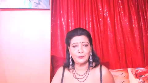indiansarika65 online show from June 2026 03:54:01 PM
