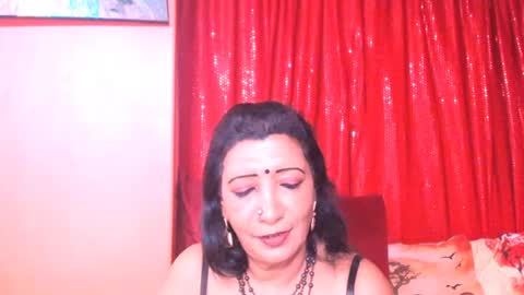 indiansarika65 online show from July 2026 06:02:02 PM
