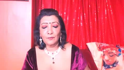 indiansarika65 online show from July 2026 05:23:01 PM
