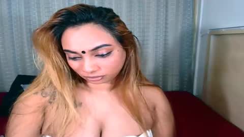 Snapshot of indiansecretlove20 chatting on November 2025 06:50:02 PM goddess online show from November 2025 06:50:02 PM