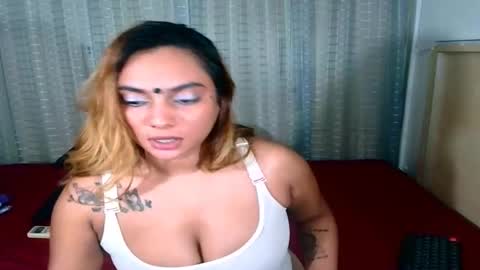 Snapshot of indiansecretlove20 chatting on December 2025 09:45:02 PM goddess online show from December 2025 09:45:02 PM