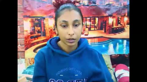 indiansexybutt4u2luv online show from June 2026 06:03:02 AM