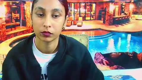 indiansexybutt4u2luv online show from June 2026 05:27:02 AM