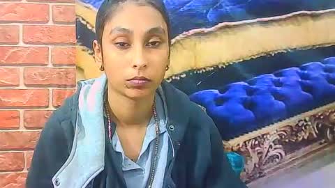 indiansexybutt4u2luv online show from June 2026 05:34:01 AM