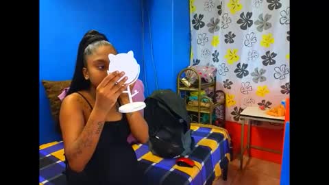 Snapshot of indiansumaya chatting on September 2025 06:04:02 AM indiansumaya online show from September 2025 06:04:02 AM