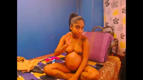 Snapshot of indiansumaya chatting on October 2025 06:34:02 AM indiansumaya online show from October 2025 06:34:02 AM