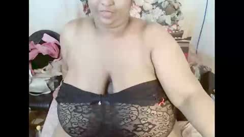 Snapshot of indiantasha chatting on February 2025 10:33:01 PM indiantasha online show from February 2025 10:33:01 PM