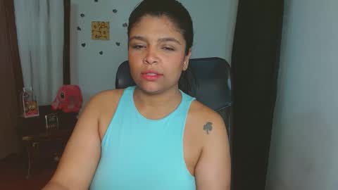 Aleja vallejo online show from September 2025 01:27:01 AM