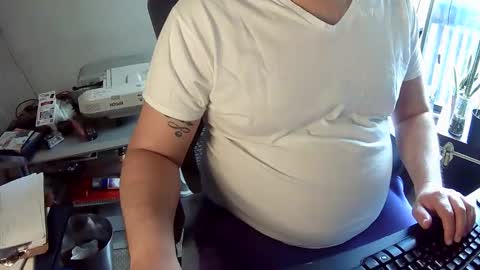 BroLOU online show from April 2026 08:00:02 PM