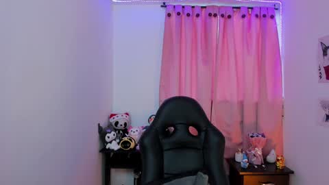 Diana online show from January 2025 11:21:02 AM