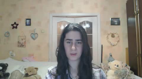 Inna  online show from November 2025 09:04:01 PM