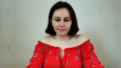 Inessa online show from April 2026 12:58:01 PM
