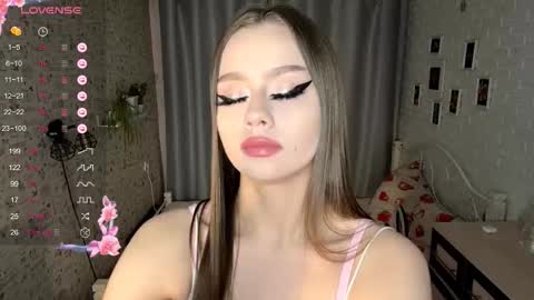 Snapshot of infinitina chatting on September 2025 09:49:01 PM Keily online show from September 2025 09:49:01 PM