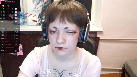 Keily online show from October 2025 09:02:01 PM