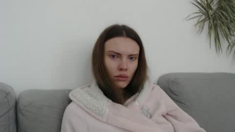 Snapshot of infinitiq45 chatting on December 2024 12:05:01 PM Sweet girl online show from December 2024 12:05:01 PM