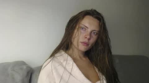 Snapshot of infinitiq45 chatting on September 2025 09:41:02 PM Sweet girl online show from September 2025 09:41:02 PM