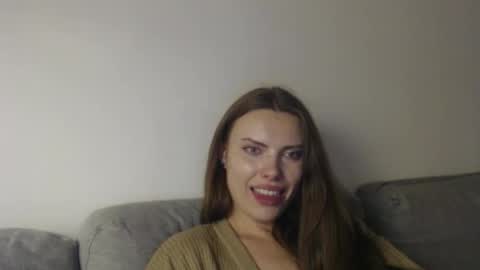 Snapshot of infinitiq45 chatting on November 2025 09:36:02 PM Sweet girl online show from November 2025 09:36:02 PM