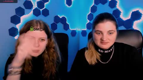 Snapshot of inga_gree chatting on November 2025 10:17:02 AM inga_gree online show from November 2025 10:17:02 AM