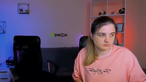 Snapshot of inga_gree chatting on November 2025 10:19:01 AM inga_gree online show from November 2025 10:19:01 AM