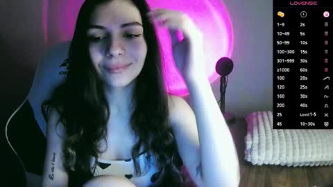 Inga online show from November 2025 01:24:03 PM