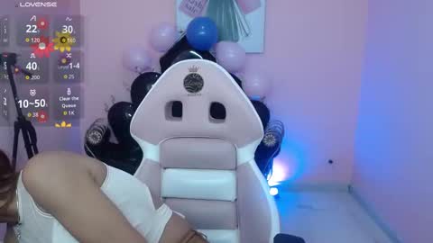 Snapshot of ingrid03_taffur chatting on November 2025 01:42:02 PM ingrid03_taffur online show from November 2025 01:42:02 PM