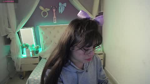 Snapshot of ingrid_casas chatting on January 2025 04:34:01 AM Ingrid petite online show from January 2025 04:34:01 AM