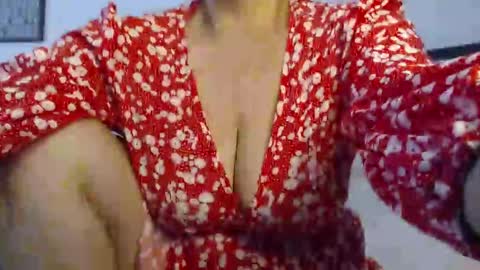 Snapshot of ingridbergman chatting on February 2025 03:15:02 PM online show from February 2025 03:15:02 PM