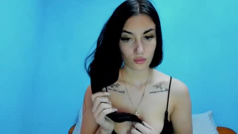 Snapshot of ingriddd_ chatting on February 2025 08:42:02 PM Ingrid online show from February 2025 08:42:02 PM