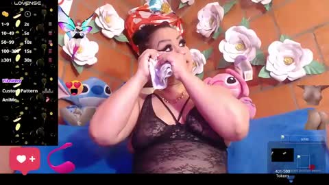 Ingrit online show from September 2025 01:32:01 PM