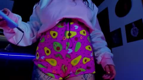 demon online show from November 2025 05:24:01 AM