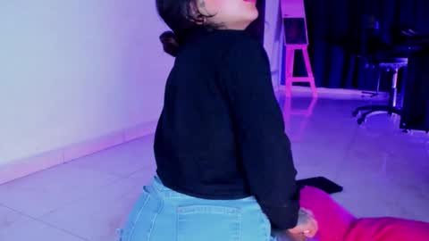 demon online show from February 2026 02:38:01 AM