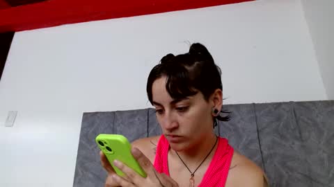 lyan onlyfans n linda online show from October 2025 03:41:01 PM