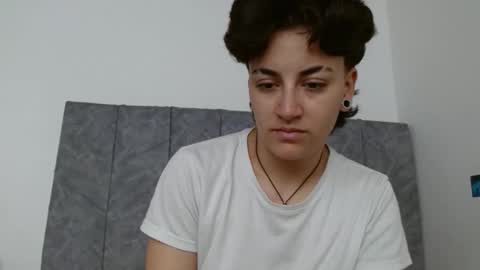 lyan onlyfans n linda online show from October 2025 02:29:01 PM