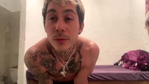 John Knife online show from February 2025 09:59:02 AM