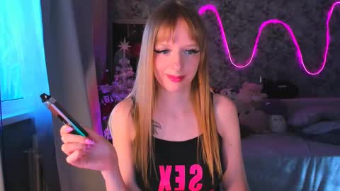 Snapshot of inma_lewdness chatting on December 2024 12:18:02 PM Grace online show from December 2024 12:18:02 PM