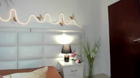 innavolkova online show from March 2026 12:09:01 PM