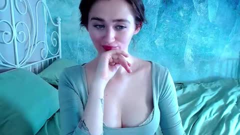 Lina online show from February 2026 01:54:02 PM