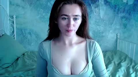 Lina online show from May 2026 02:14:01 PM