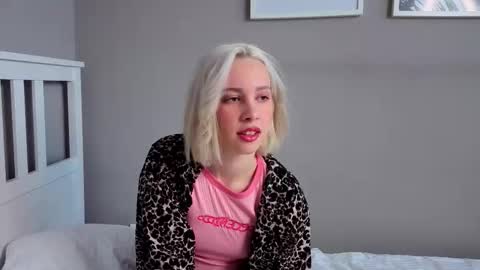 Kate online show from March 2026 01:34:02 AM