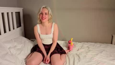 Kate online show from March 2026 05:52:02 PM