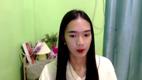 Snapshot of innocent_reign69 chatting on March 2025 06:43:01 AM Reign online show from March 2025 06:43:01 AM